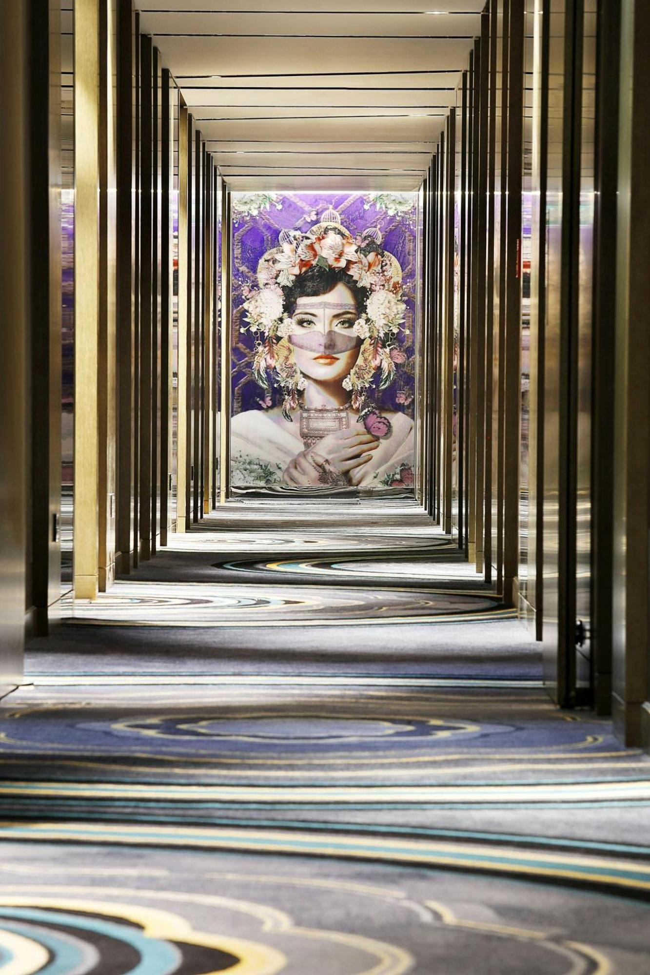 Отель W Маскат Экстерьер фото The elevators